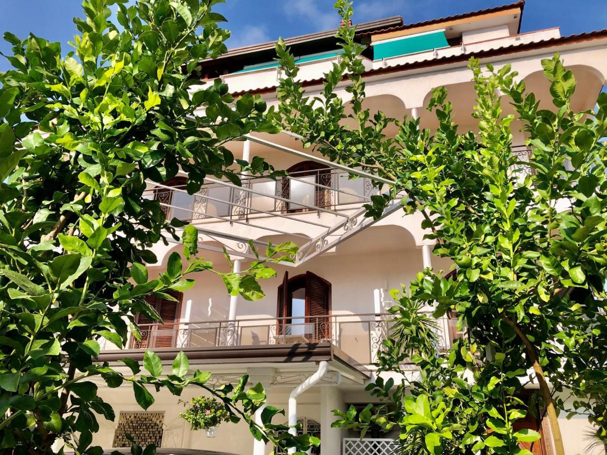 Villa Miriam Gragnano Eksteriør bilde